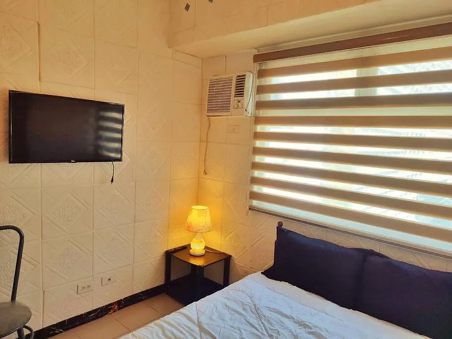 מנילה Urban Deca Edsa Budget Place W/ Unli Wi-Fi Netflix 0*,  הפיליפינים